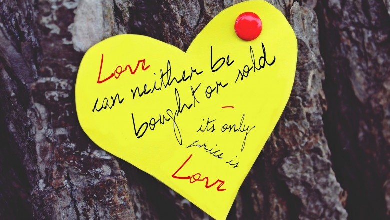 10 Cute Love Quotes that Make You Smile