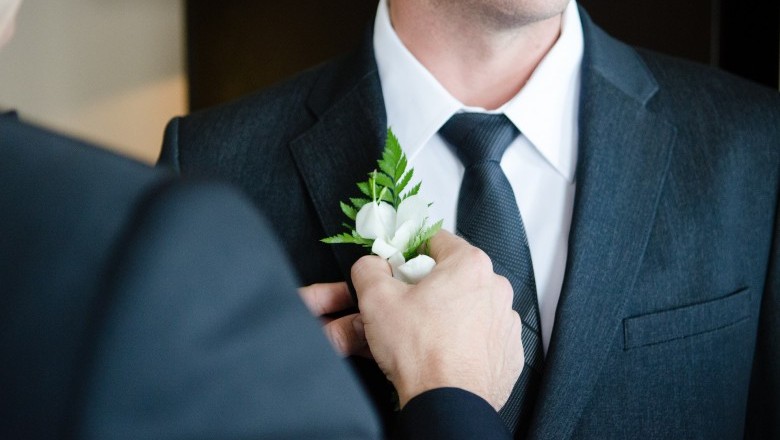 Alternative Wedding Ceremony Readings for Unconventional Couples