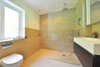 Types of Glass for Shower Doors