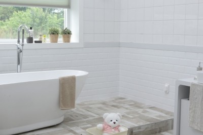 Revitalize Your Bathroom with Small Bathroom Makeover Photo Gallery