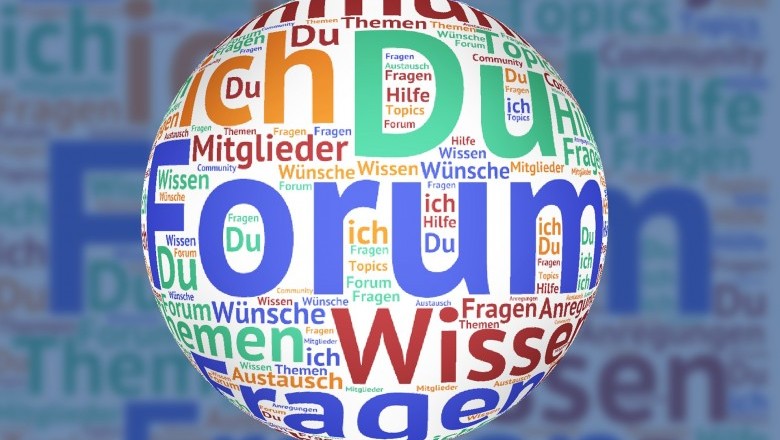 Pros and cons of having a discussion forum