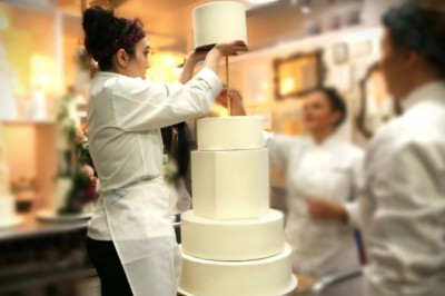 What it takes to make a wedding cake
