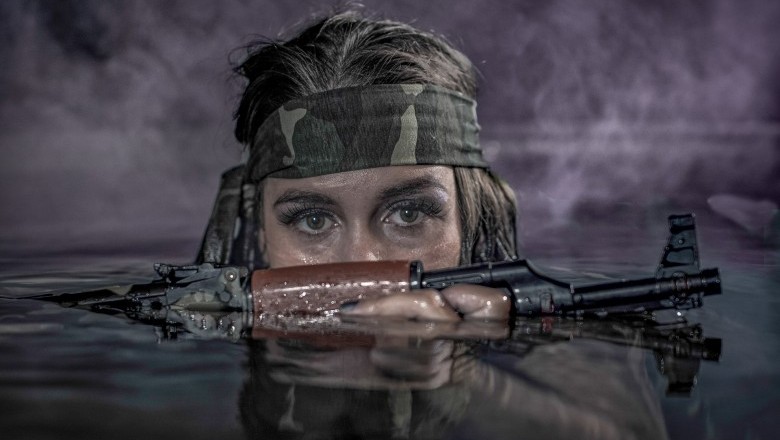 How to Make a Ghillie Suit - 8 Easy Steps  