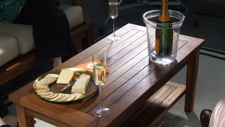 Clean Teak Wood Effectively and Inexpensively