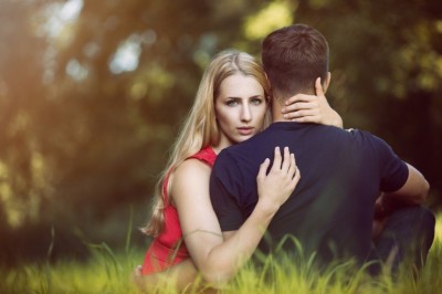 Signs Of A Rebound Relationship -  How Do You Know?
