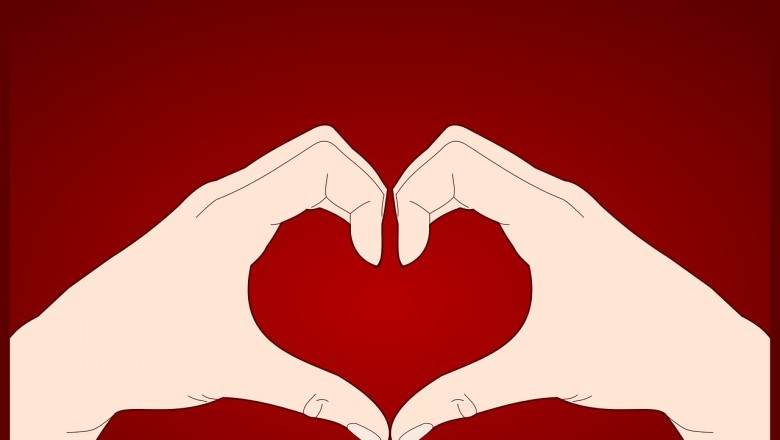 Uncover Body Language Signs of Attraction - Know How Body Language Signs Reveal Attraction